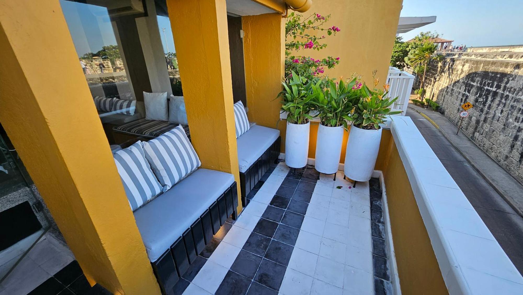 Apartamento Duplex Vista Al Mar Y Murallas Nuevo En La Ciudad Amurallada Διαμέρισμα Cartagena Εξωτερικό φωτογραφία