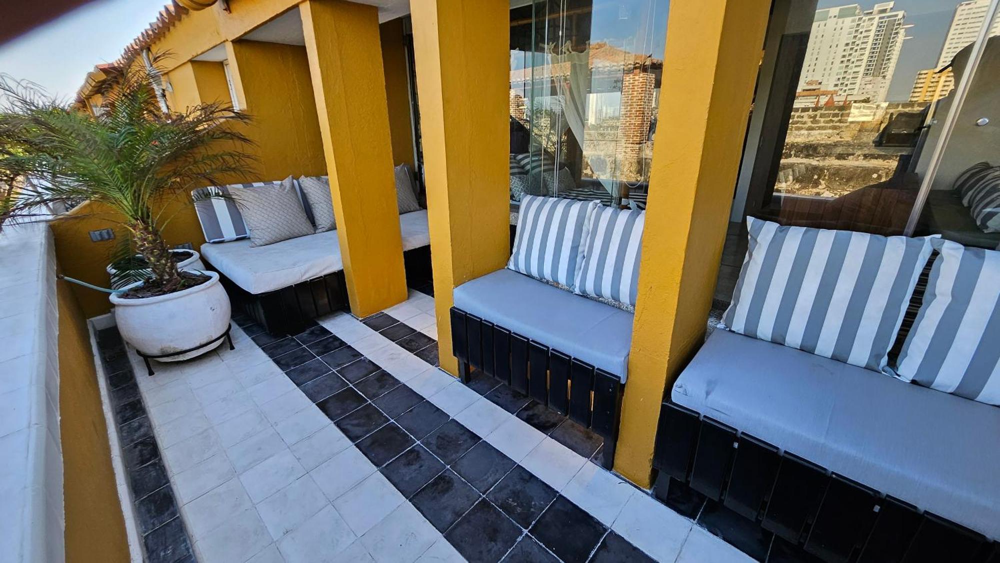 Apartamento Duplex Vista Al Mar Y Murallas Nuevo En La Ciudad Amurallada Διαμέρισμα Cartagena Εξωτερικό φωτογραφία