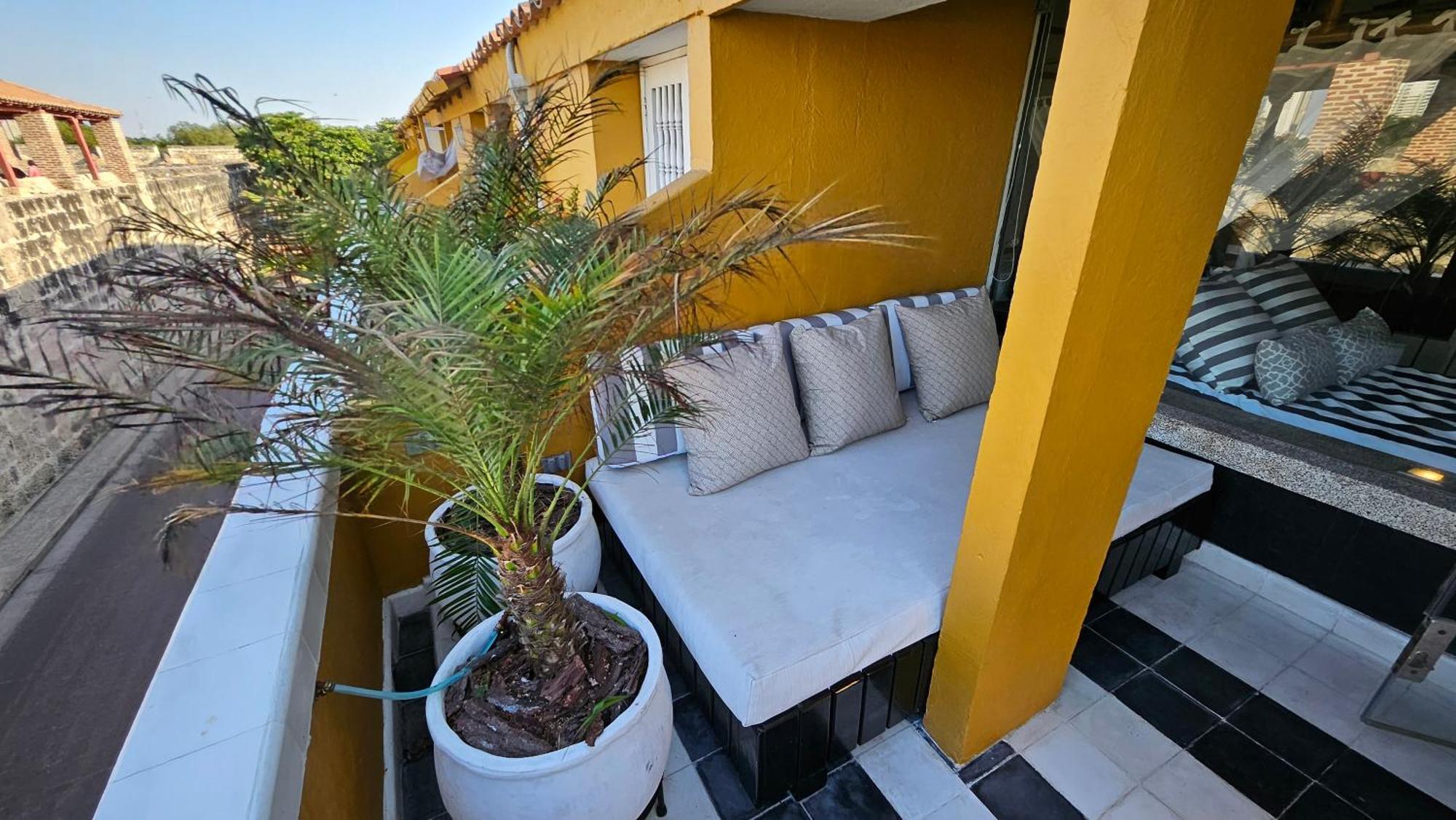 Apartamento Duplex Vista Al Mar Y Murallas Nuevo En La Ciudad Amurallada Διαμέρισμα Cartagena Εξωτερικό φωτογραφία